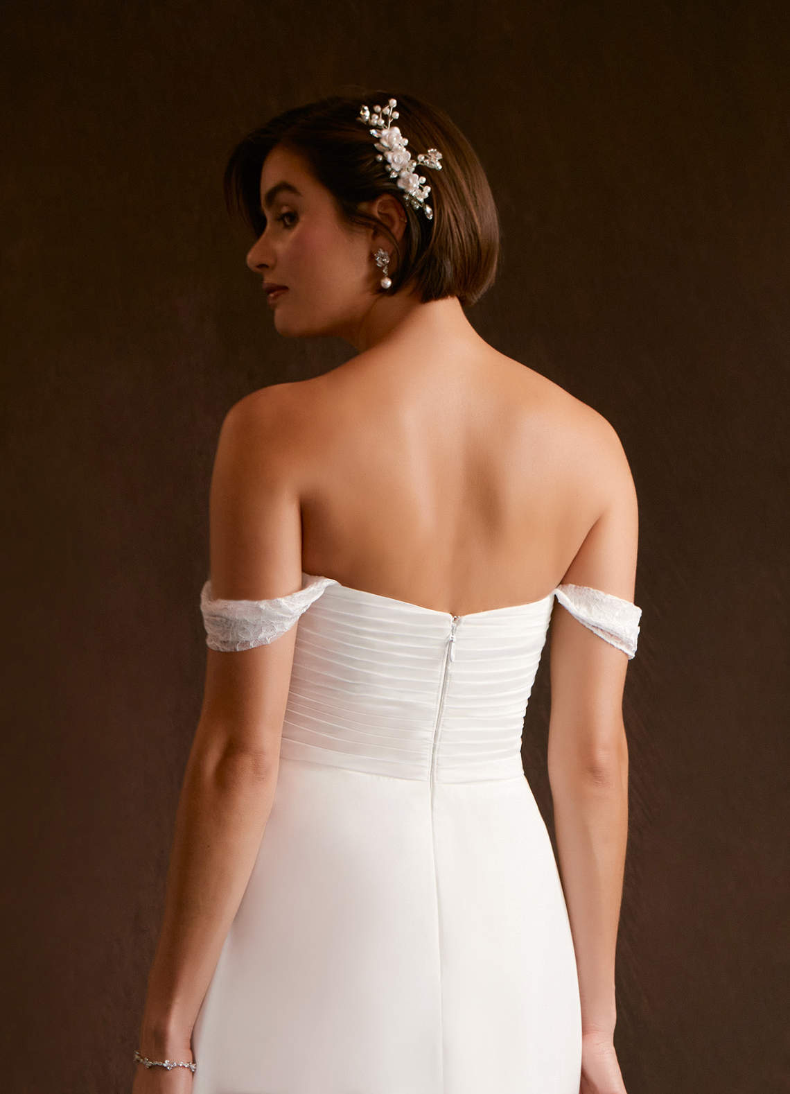 Azazie Zadie Abiti da Sposa Abito A-Line in Chiffon a Spalla Scoperta Bianco Diamante image4