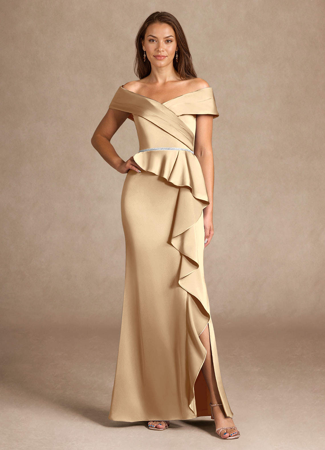Azazie Dareia Moeder van de bruid jurken Zeemeermin Jurk van Stretch Satijn Off the Shoulder Champagne image1