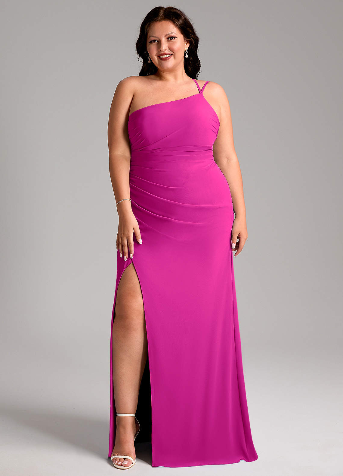 Azazie Eren Vestidos de damas de honor Vestido de Fucsia de Gasa de Corte Recto con Hombro unilateral image11