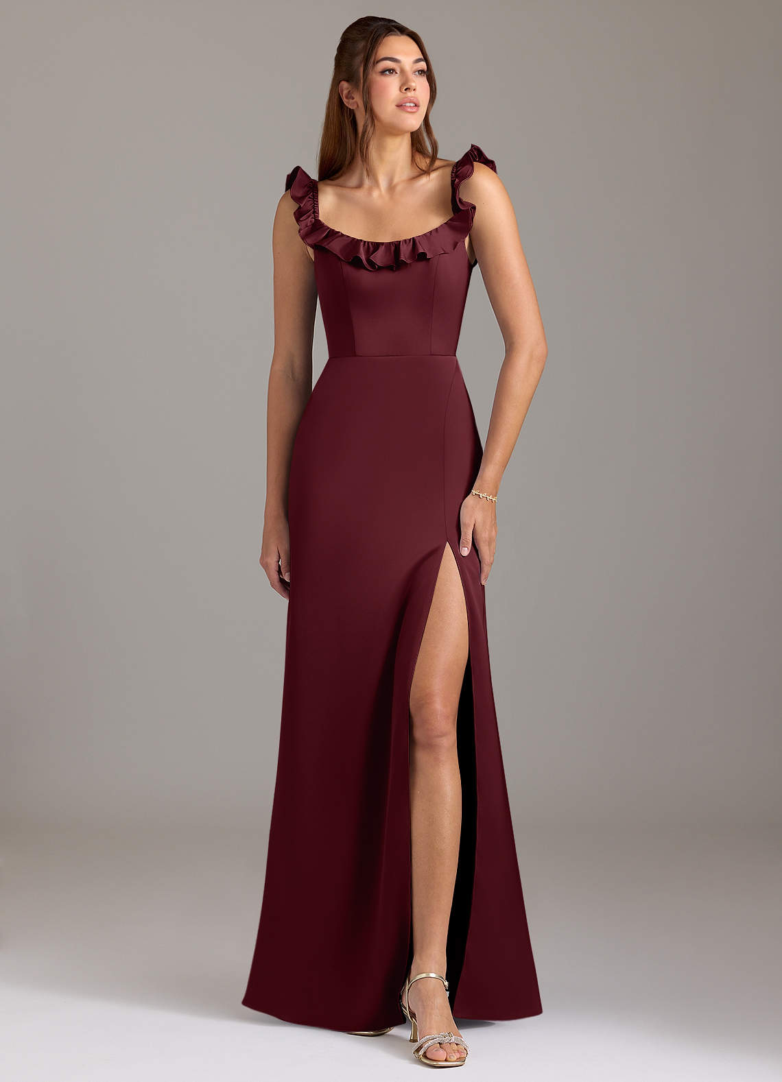 Azazie Callie Robes de demoiselle d'honneur Robe Trapèze Convertible en Satin extensible Rayé Cabernet image1