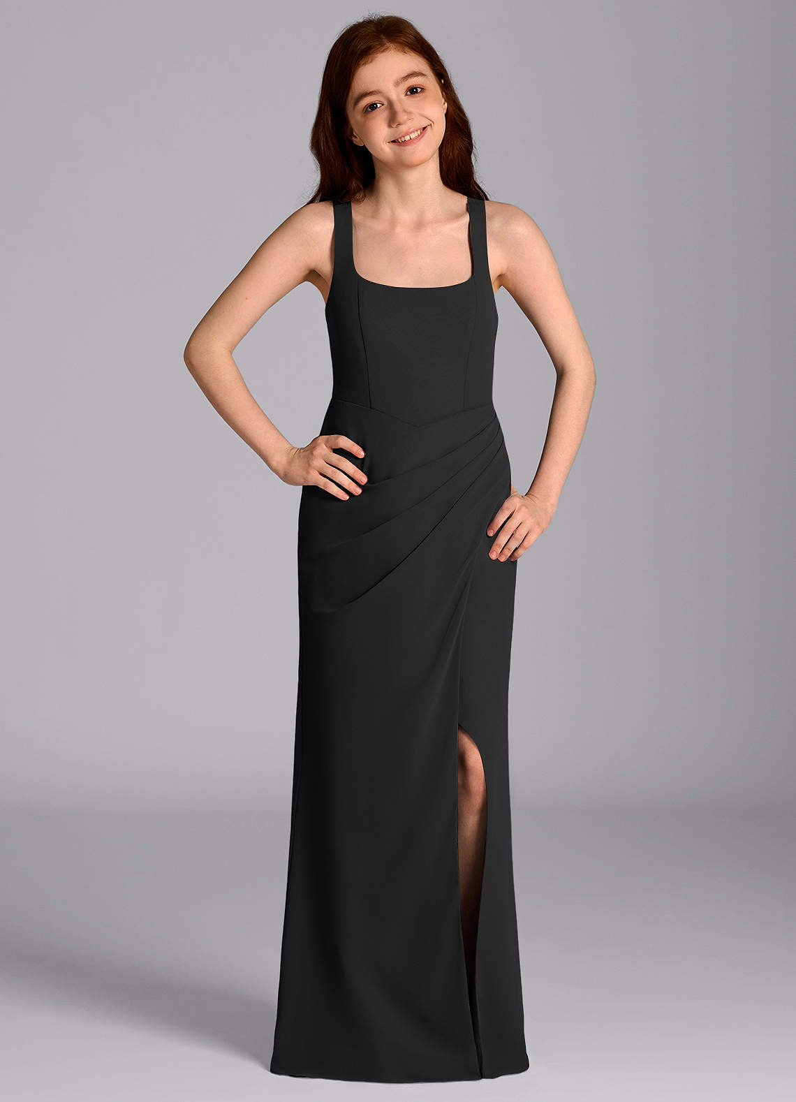 Azazie Mero Junior Vestido de Negro de Gasa de Corte Sirena con Plisado image1