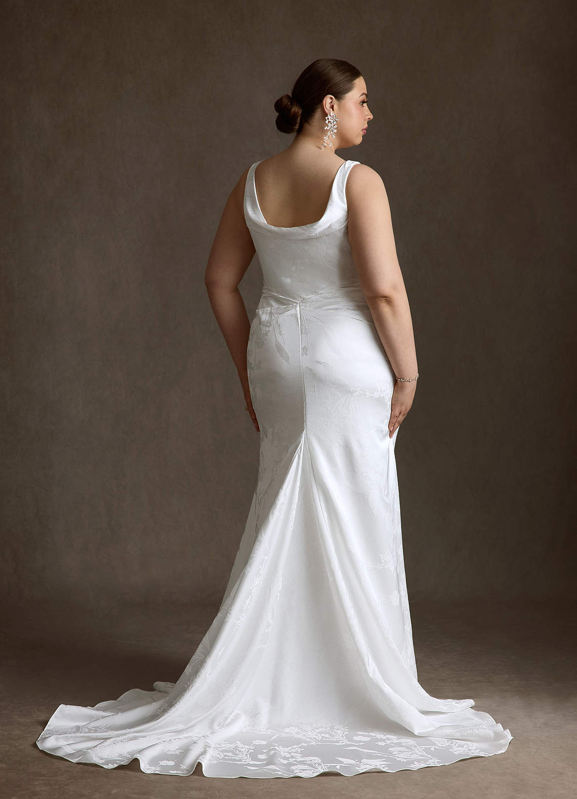 Azazie Hibiscus Wedding Dresses Diamond White Sheath Floral Jacquard Dress image8