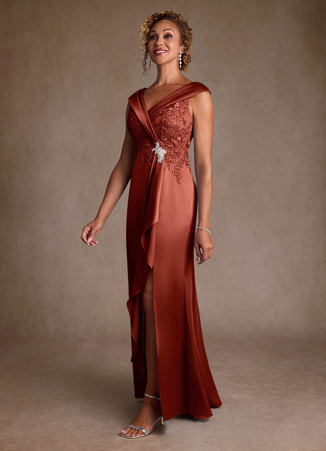 Azazie Santa Monica Mère de la mariée Robes Robe Trapèze en Dentelle Terracotta image3