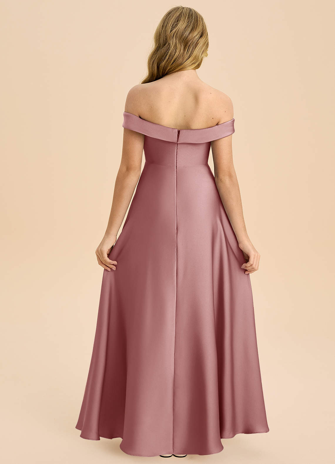 Azazie Sissy Junior Klä av A-Line i Stretch Satin Av axeln image1