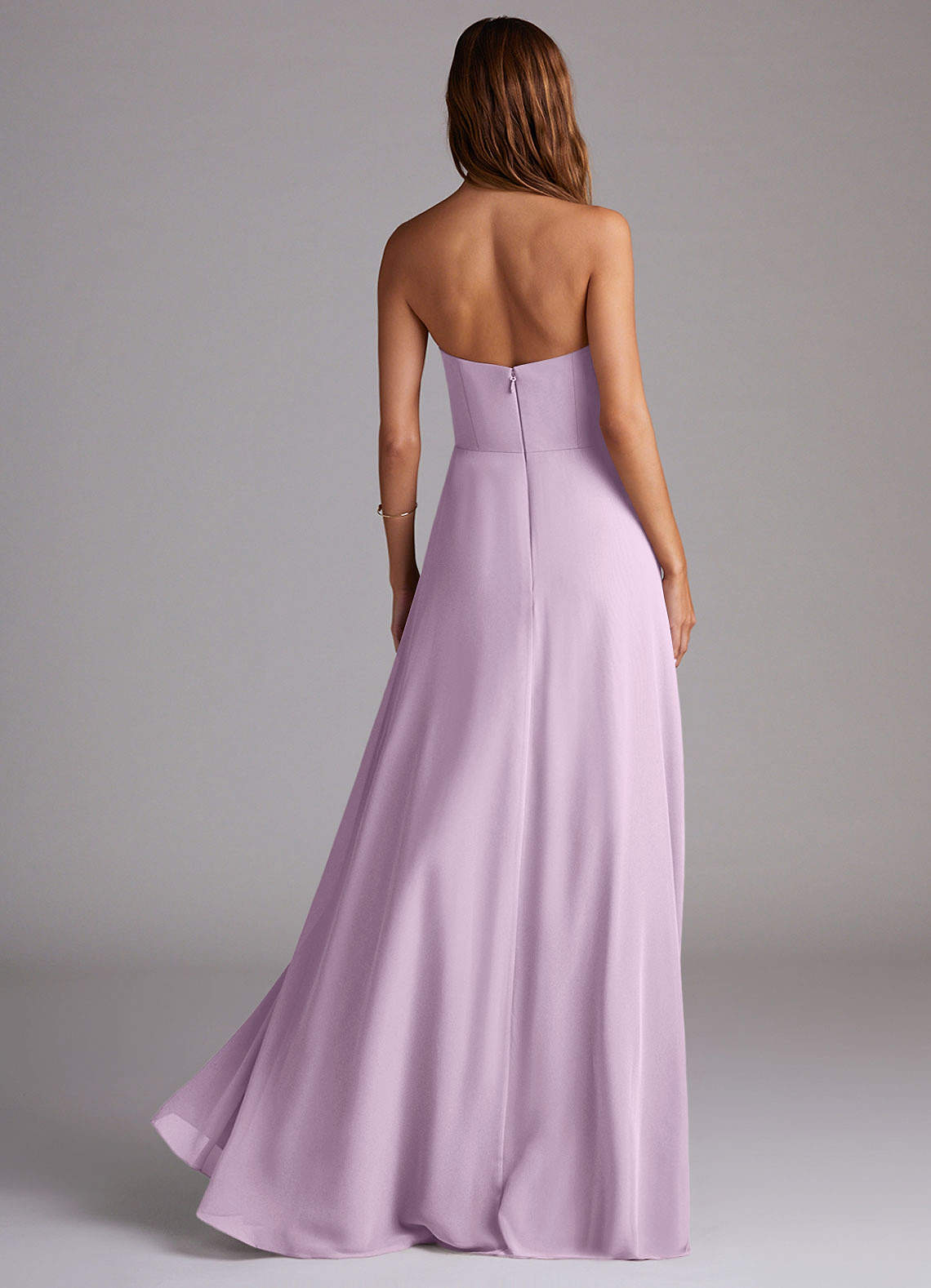 Azazie Wren Robes de demoiselle d'honneur Robe Trapèze Convertible en Mousseline de soie Fente Latérale Frostiges Flieder image1