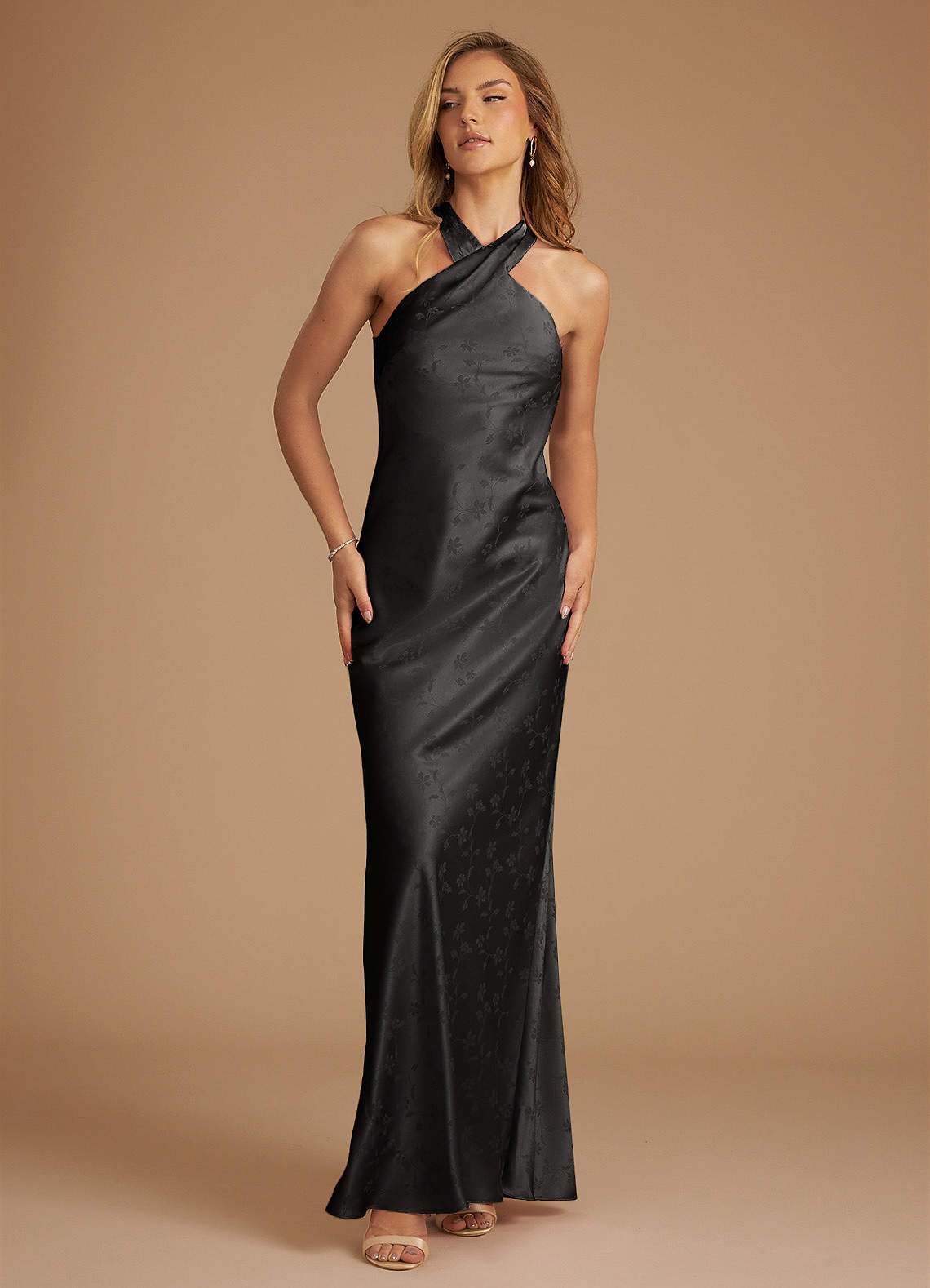 Azazie Doretta Vestidos de damas de honor Vestido de Jacquard Floral Negro de Jacquard Floral de Corte Sirena con Plisado image1