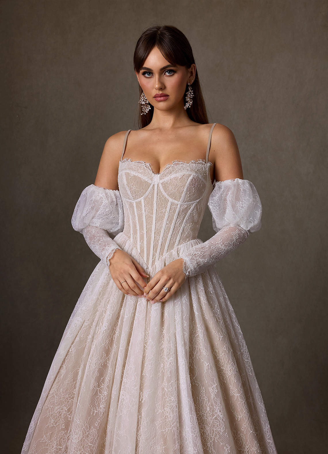 sienna lace dress Sienna
