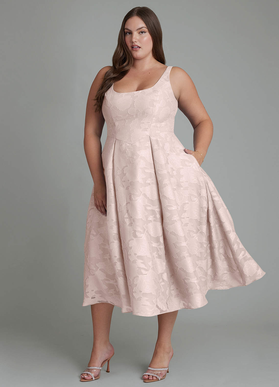 Azazie Amalie Brautjungfernkleider A-Linie Plissee Blumen-Burnout Kleid Zartrosa image1