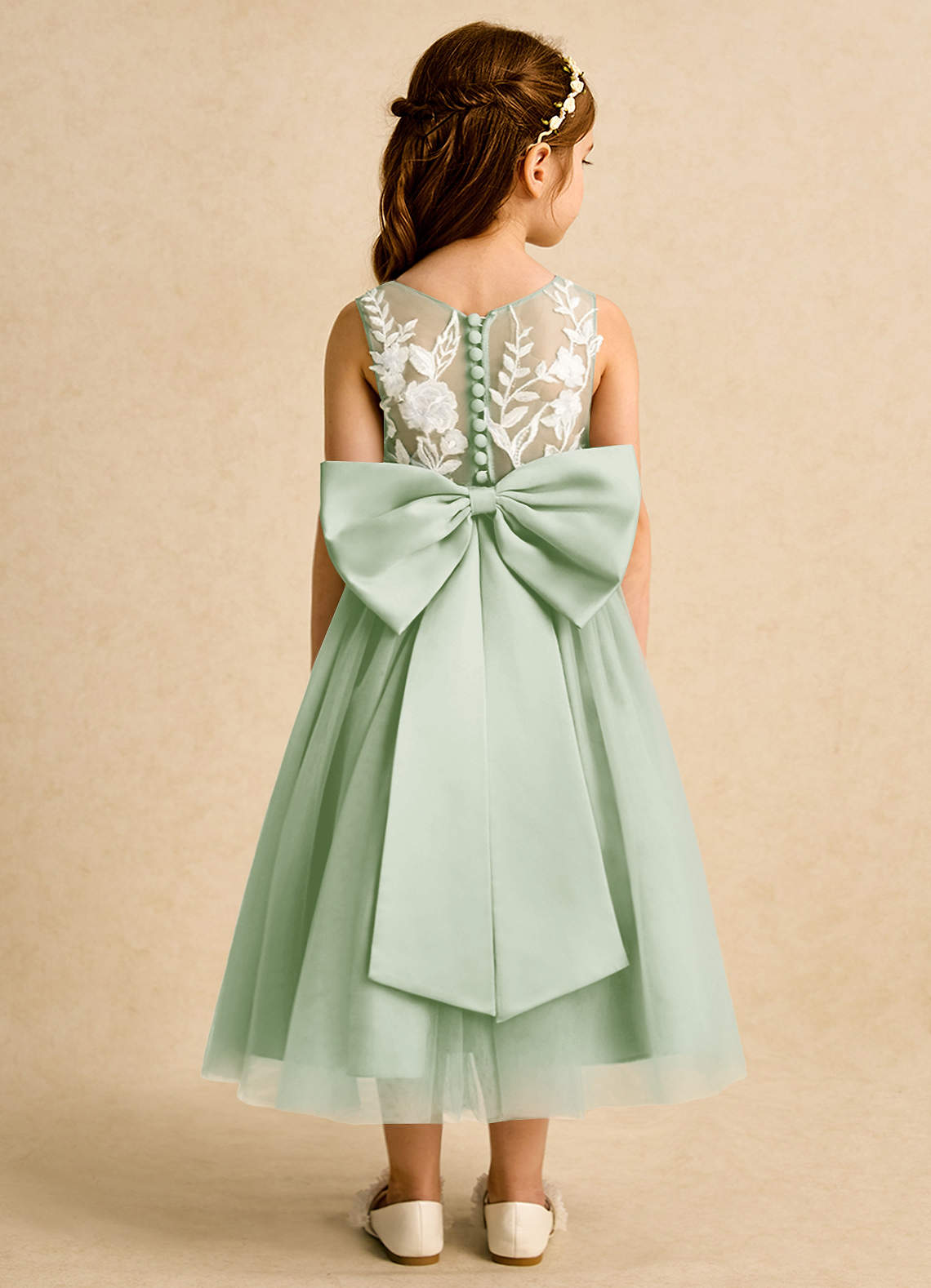 Azazie Sundae Blumenmädchenkleider Ballkleid Spitze Kleid Staubiger Salbeigrün image1