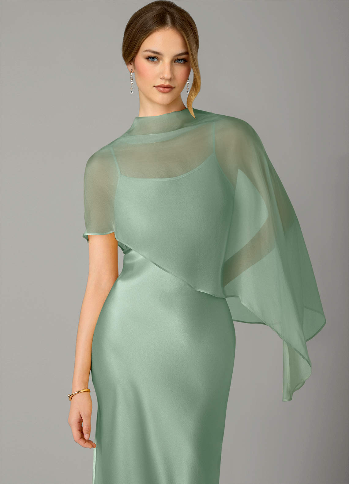 Azazie Jaleesa Essayer des robes à la maison Robe Trapèze en Satin extensible Col Haut Agave image1