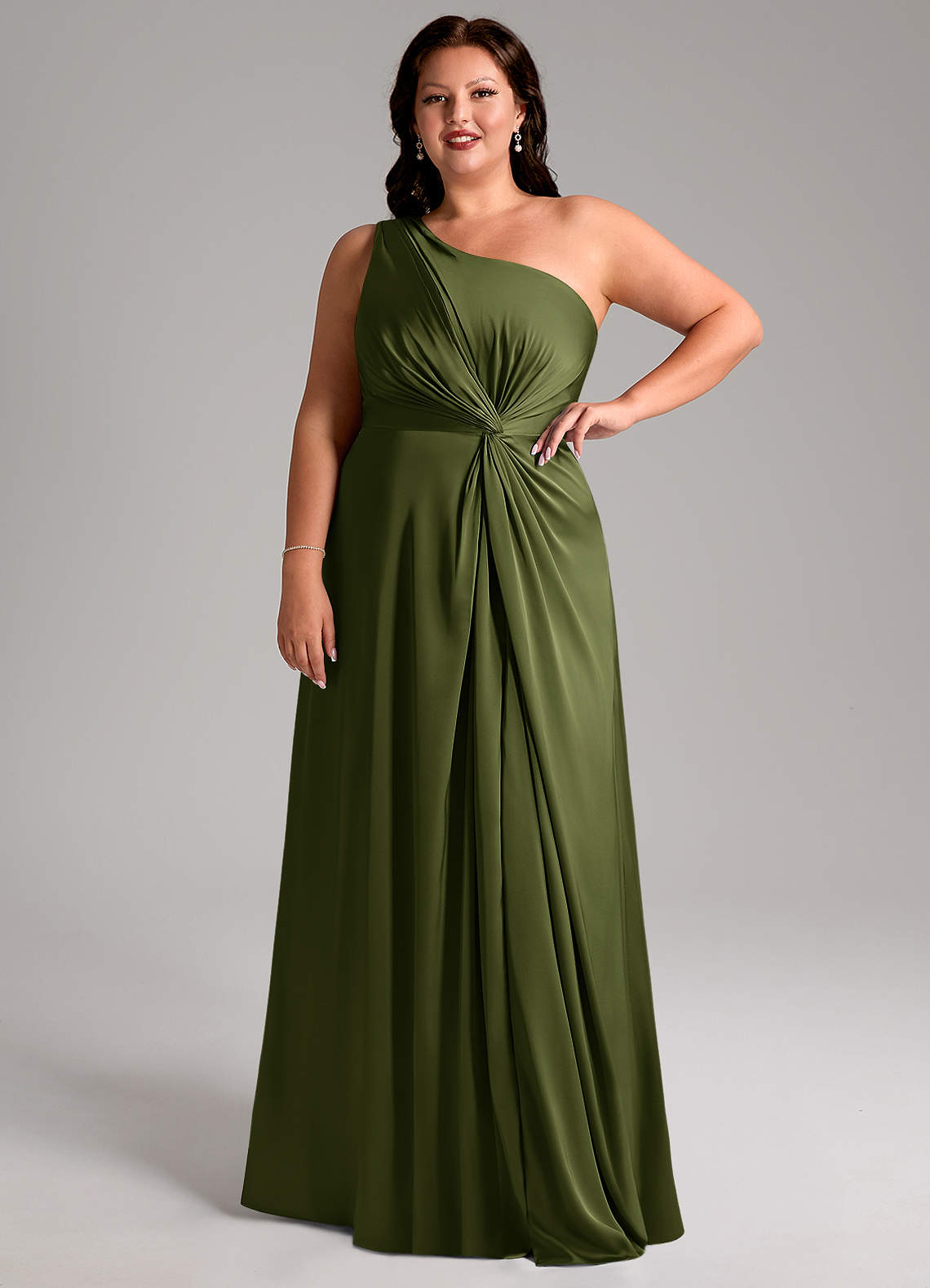Azazie Brooke Vestidos de damas de honor Vestido de Oliva de Satén Elástico de Corte en A con Hombro unilateral image11