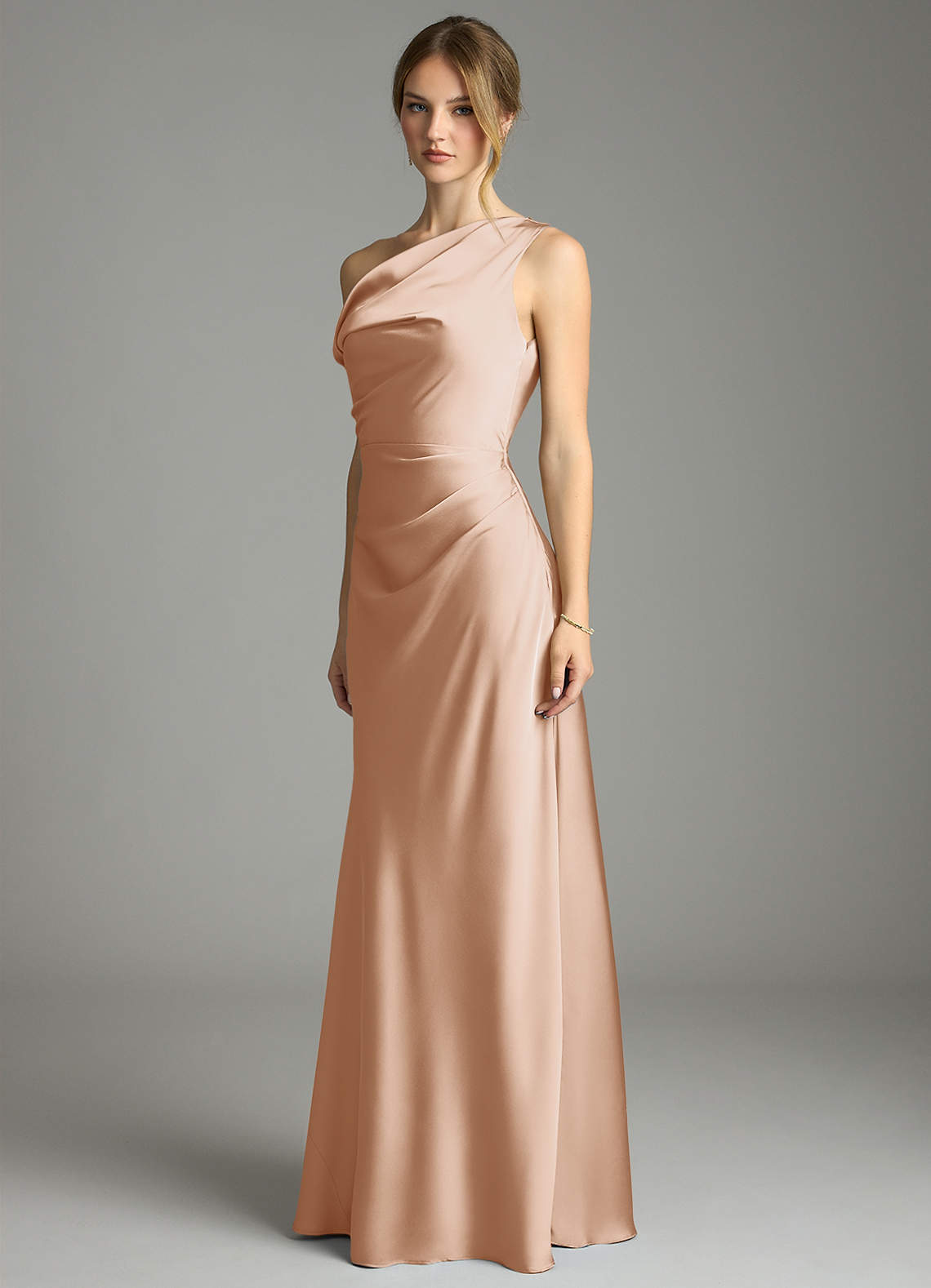 Azazie Emerson Brudepigekjoler Havfrue Off-Shoulder Stræk satin Gulv-længde Kjole image1