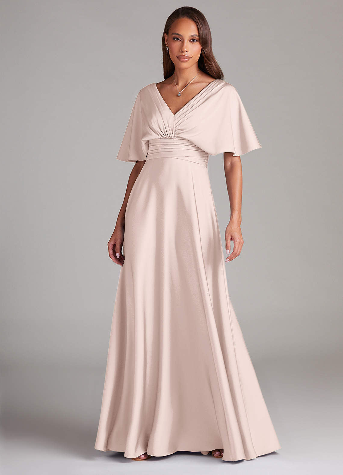 Azazie Pamela Robes de demoiselle d'honneur Robe Trapèze en Satin extensible Plissée Rose Pâle image1
