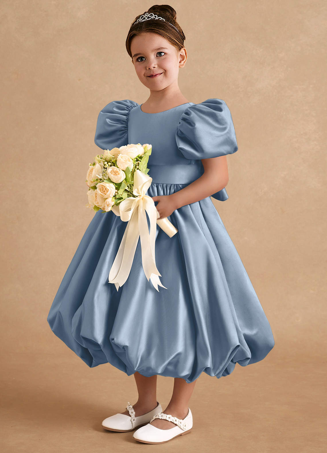 Azazie Jellybean Blumenmädchenkleider Ballkleid Gestreift Matte Satin Kleid Staubblau image1