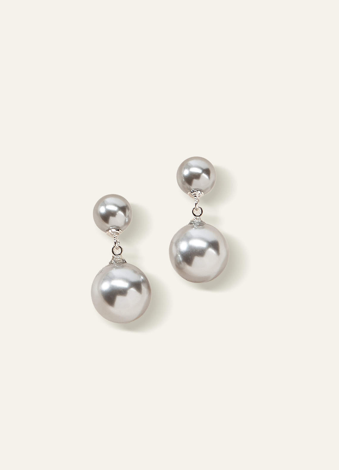 front Pendientes con flecos de perlas