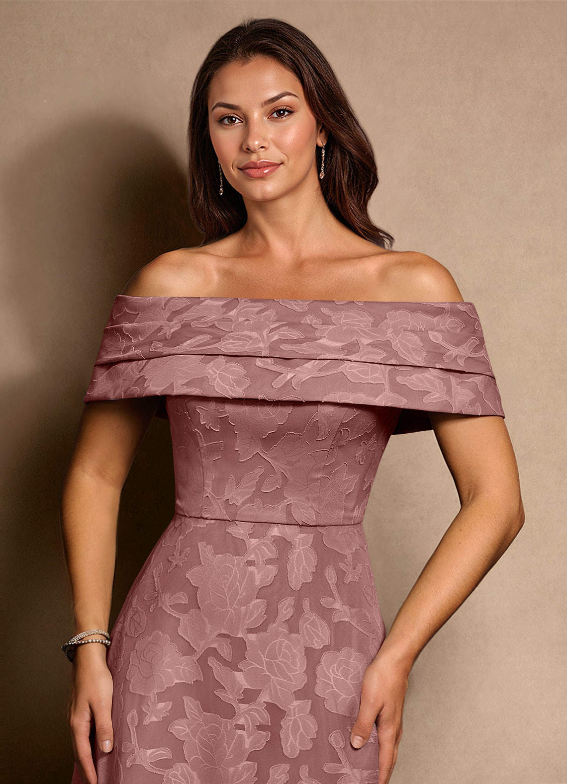 Azazie New Britain vestidos de madre de la novia Vestido de Rosa Polvorienta de Devorado Floral de Corte en A con Plisado image4