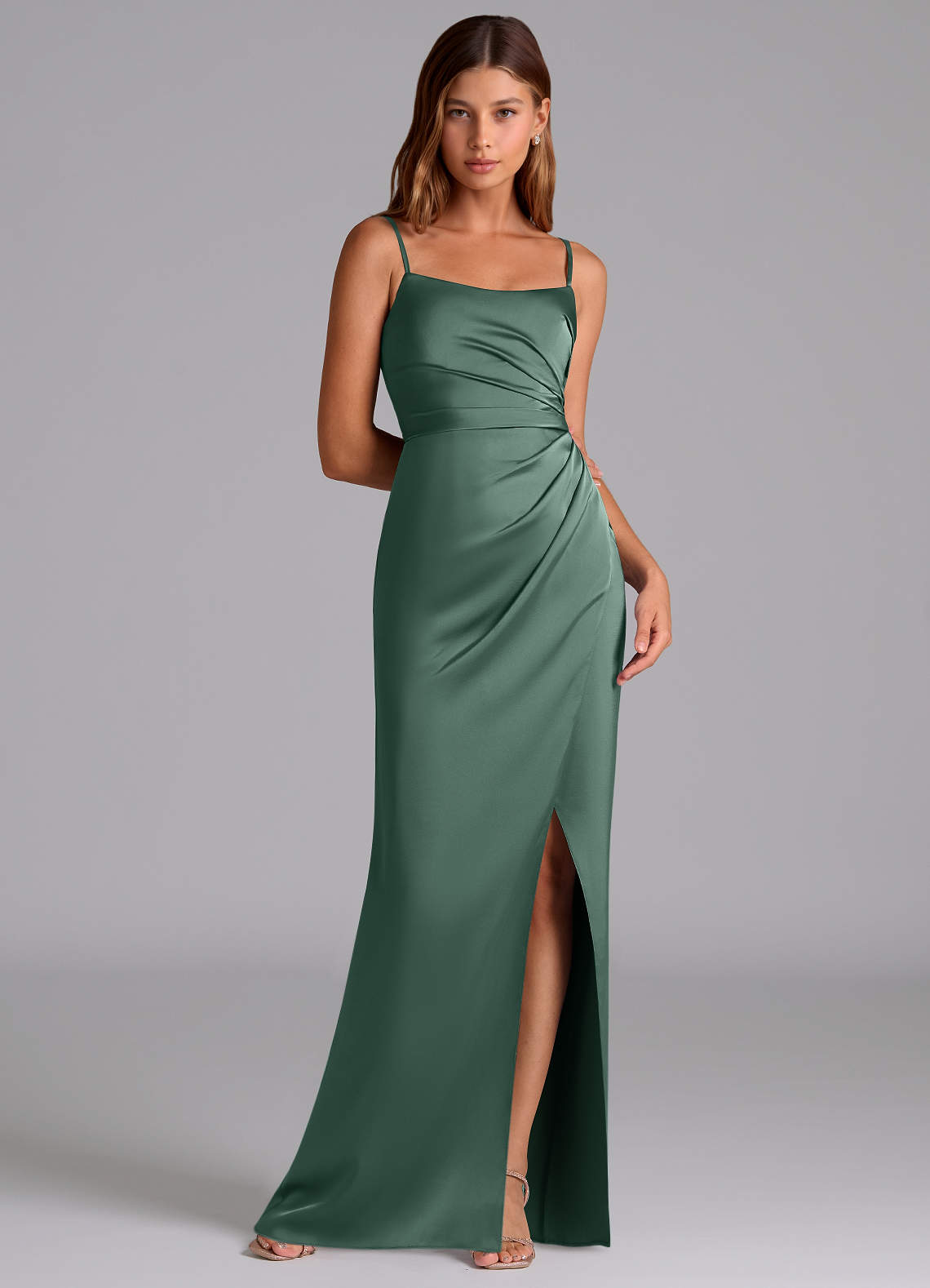 Azazie Calandra Essayer des robes à la maison Robe Trapèze en Satin extensible Plissée Eucalyptus image1