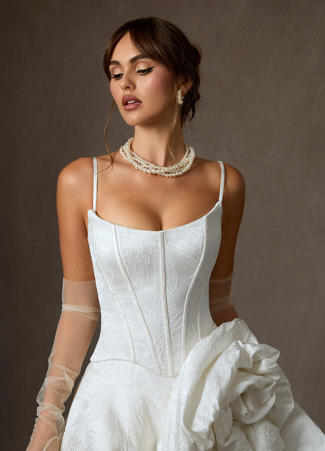 Azazie Kloe Abiti da Sposa Abito Principessa in Jacquard Floreale Senza Cinturino Bianco Diamante image8