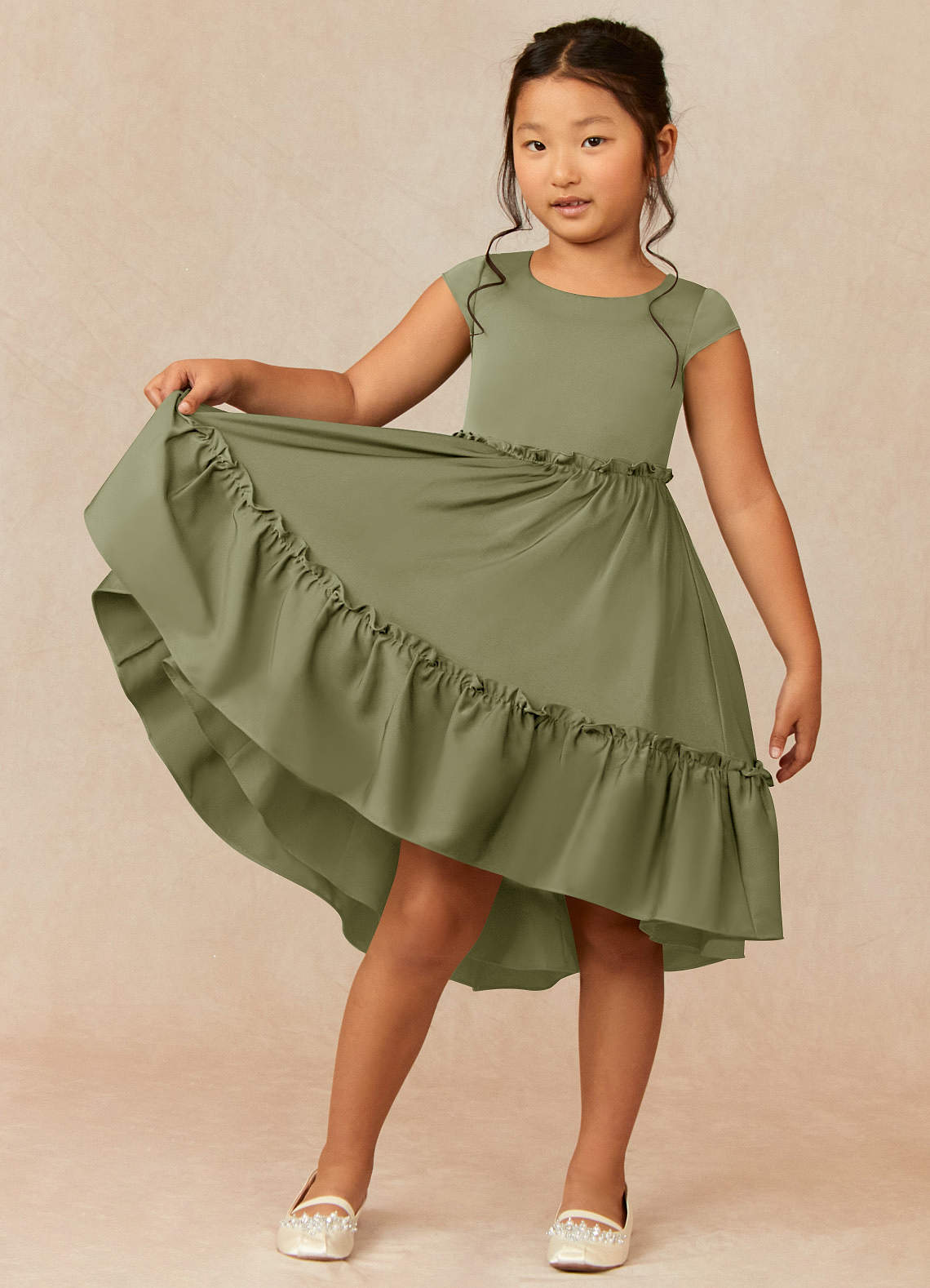 Azazie Lee vestidos de niña de las flores Vestido de Pistacho de Satén Elástico de Corte En A con Lazo image1
