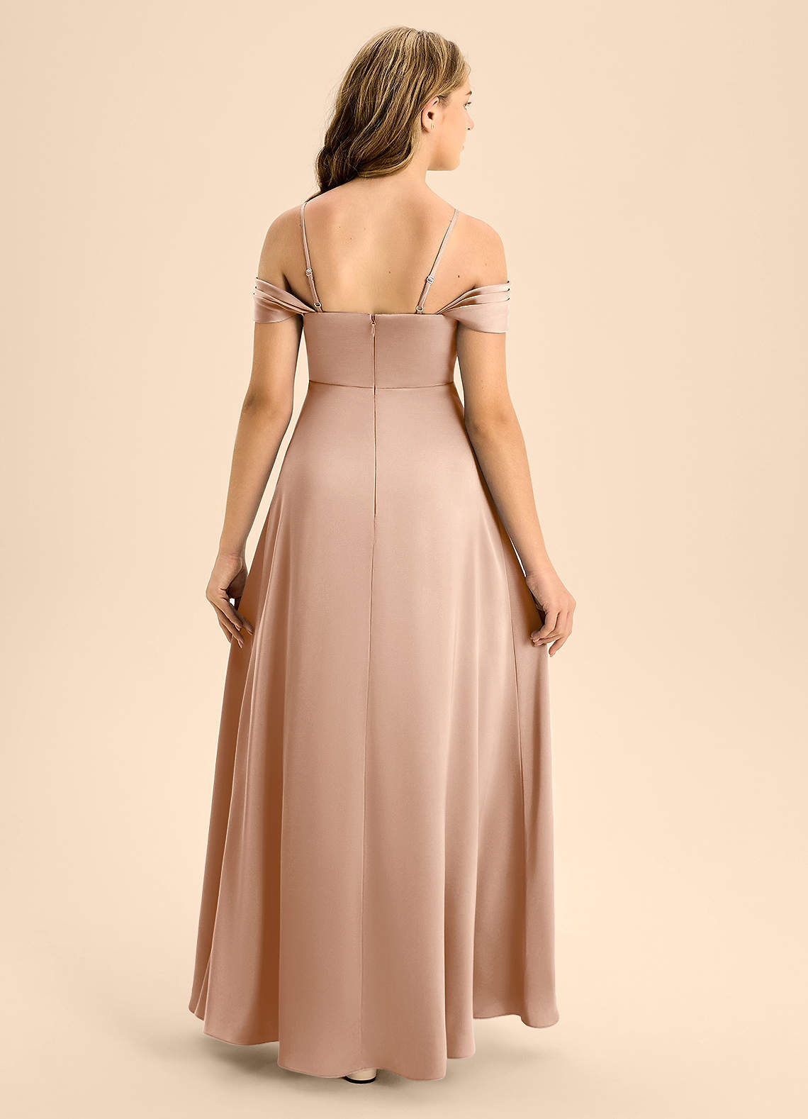Azazie Anselie Junior Vestido de Rosa Inglesa de Satén Elástico de Corte en A con Vestidos sin tirantes image1