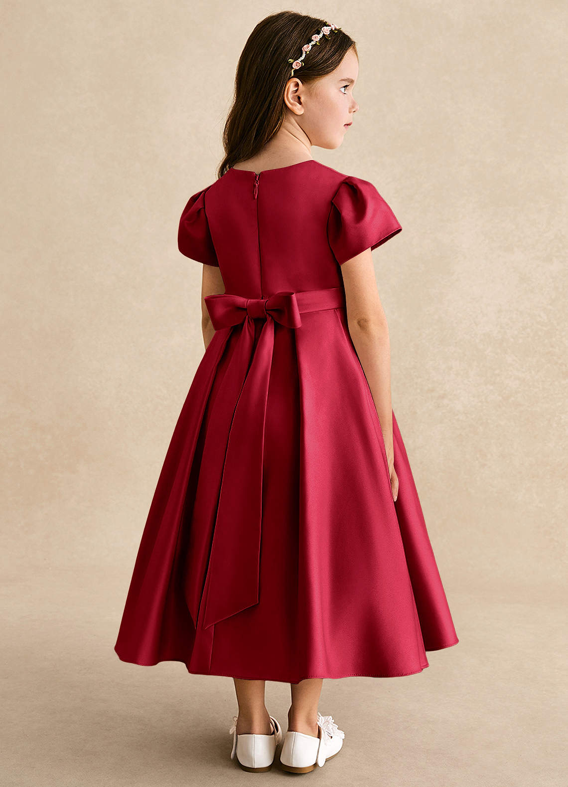 Azazie Princess Robe Demoiselle D'honneur Fillette Robe Trapèze en Mat Satiné Plissée Écarlate image1