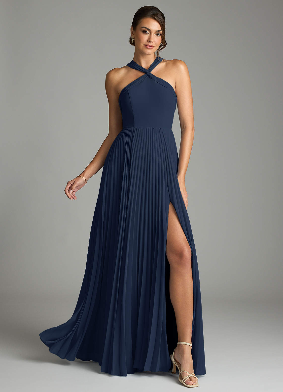 Azazie Afra Abiti da Damigella Abito A-Line in Chiffon Plissettato Marino Scuro image1