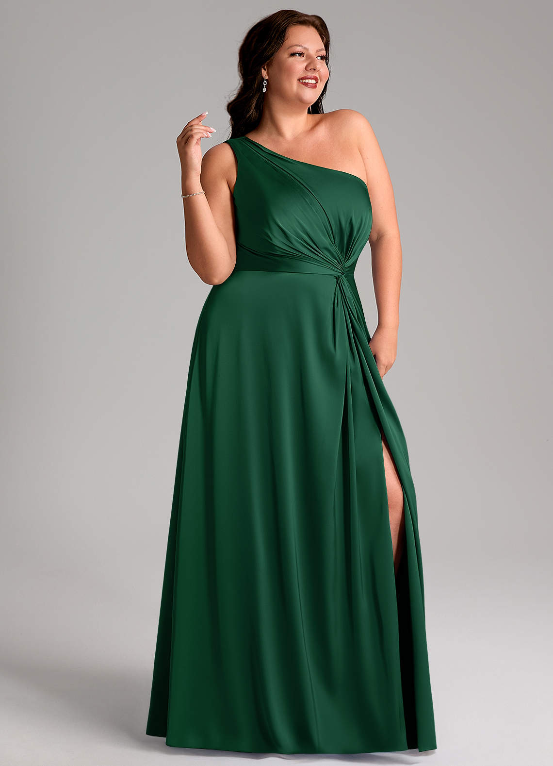 Azazie Brooke Vestidos de damas de honor Vestido de Verde Oscuro de Satén Elástico de Corte en A con Hombro unilateral image10
