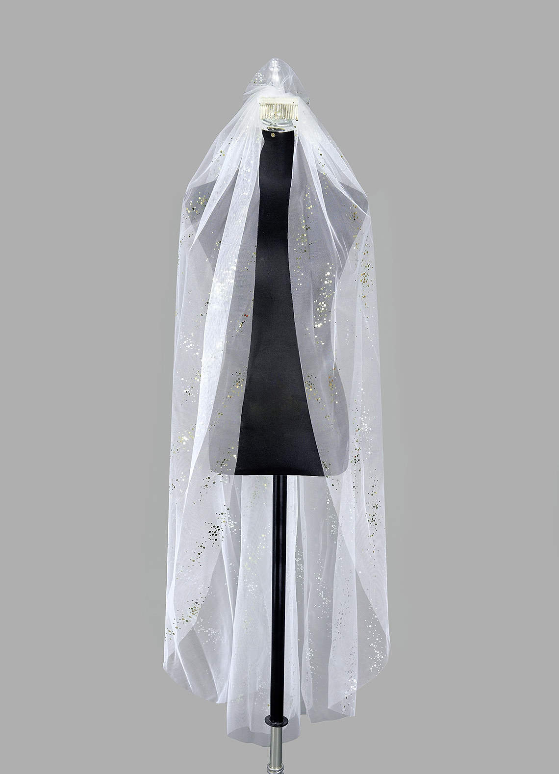 front Thora Waltz Length Veil