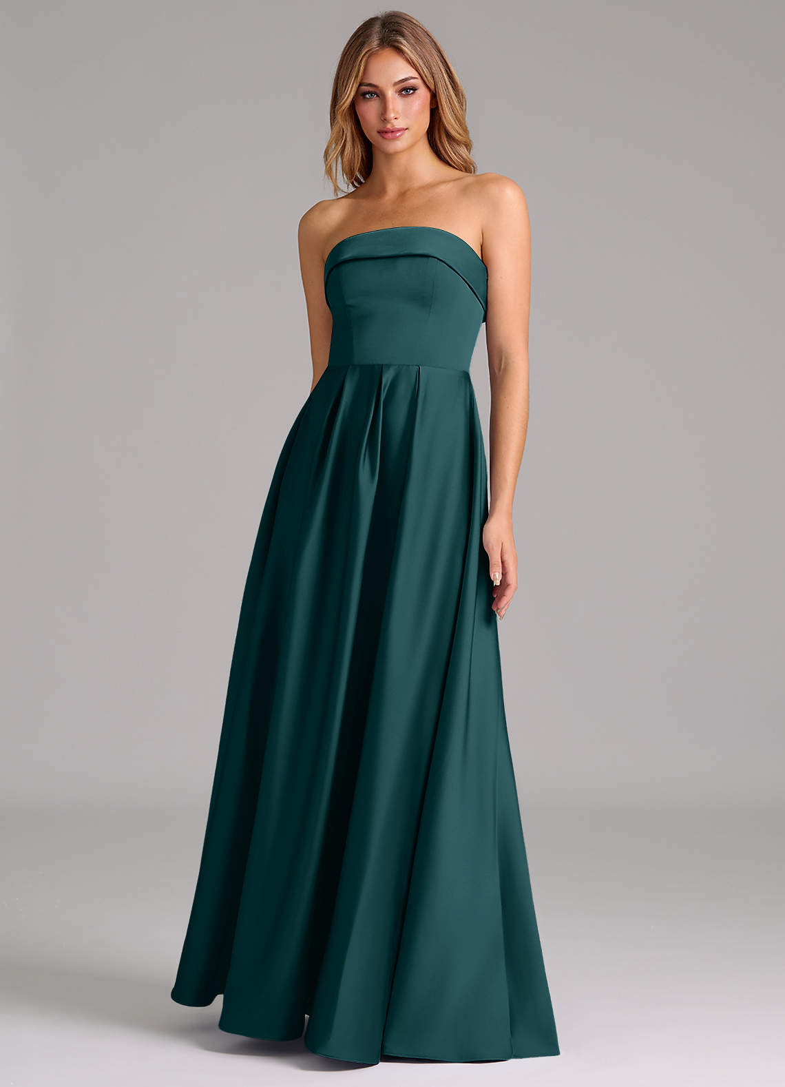Azazie Lucienne Vestidos de damas de honor Vestido de Pino de Satén Elástico de Corte en A Convertible con Sin tirantes image1