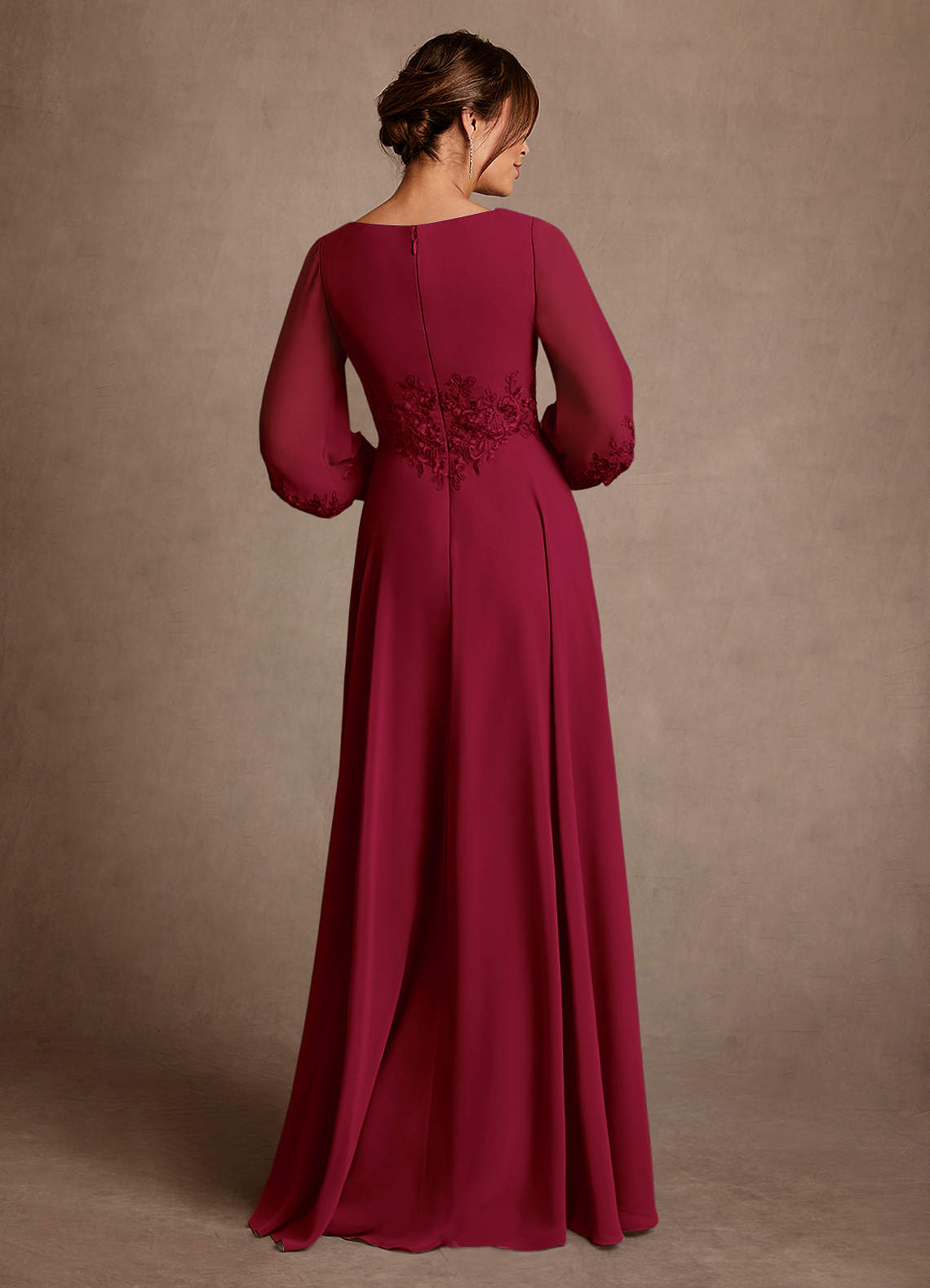knee length dresses for ladies A-Line V-Neck 3/4 Sleeves Lace Chiffon Plus Size Bridesmaid Dresses main image 0