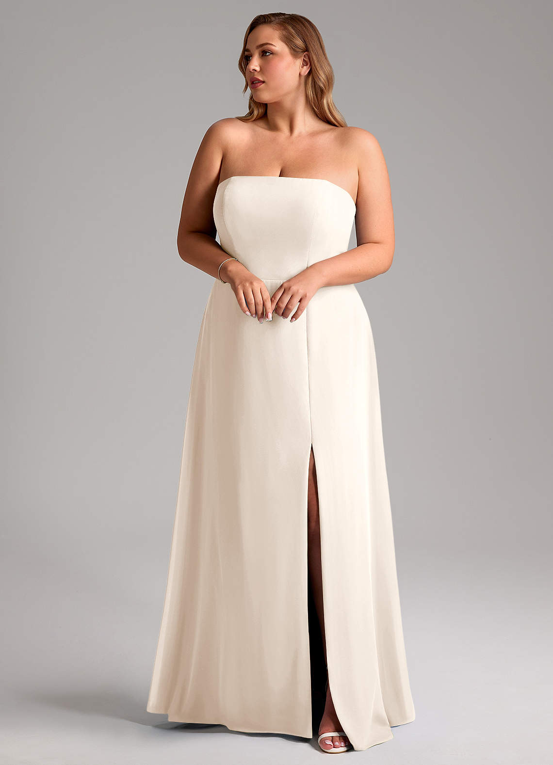 Azazie Wren Vestidos de damas de honor Vestido Alabastro Blanco de Gasa de Línea A Convertible con Abertura lateral image1