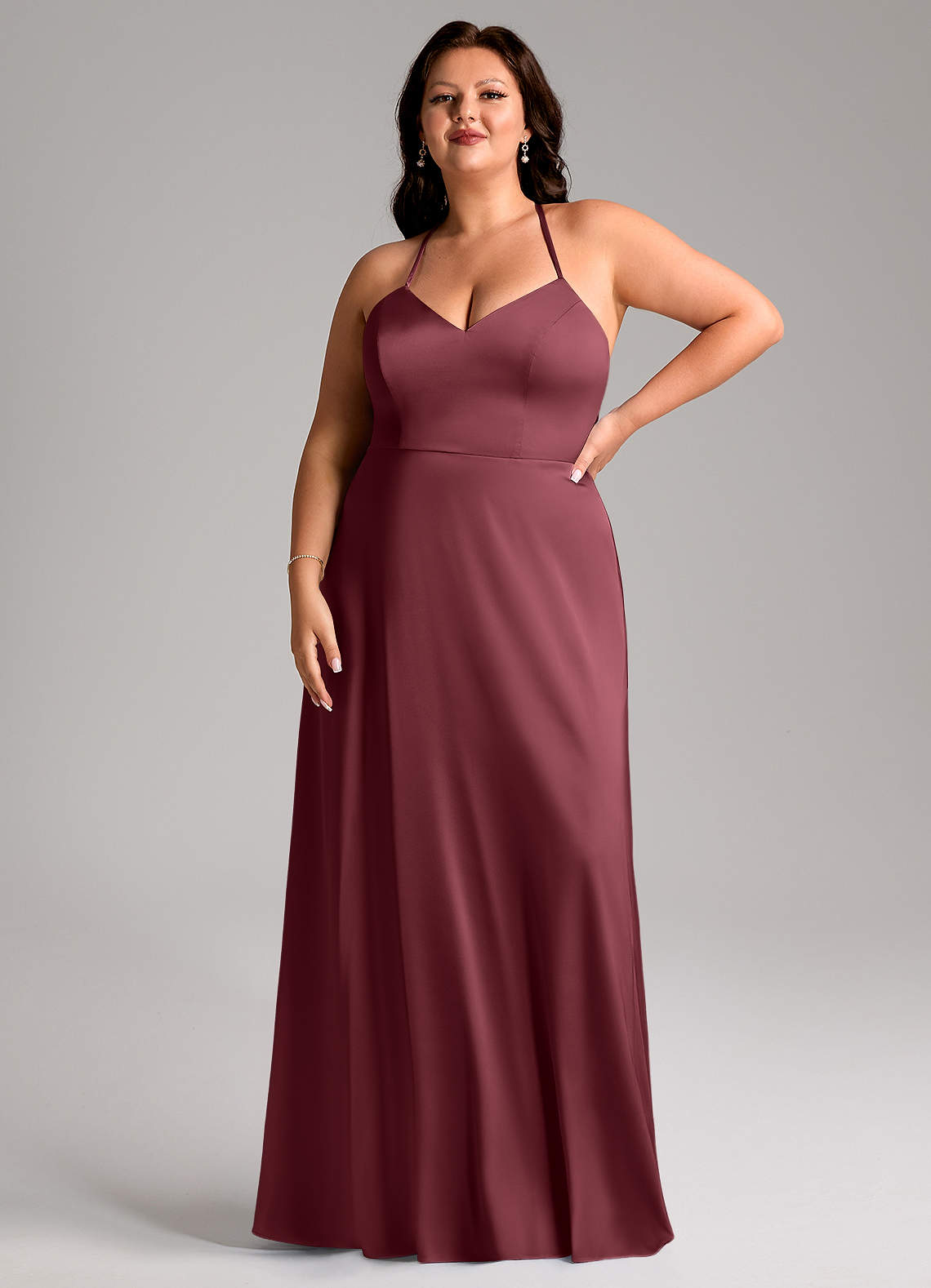 Azazie Mei Essayer des robes à la maison Robe Trapèze en Satin extensible Col en V Noir image6