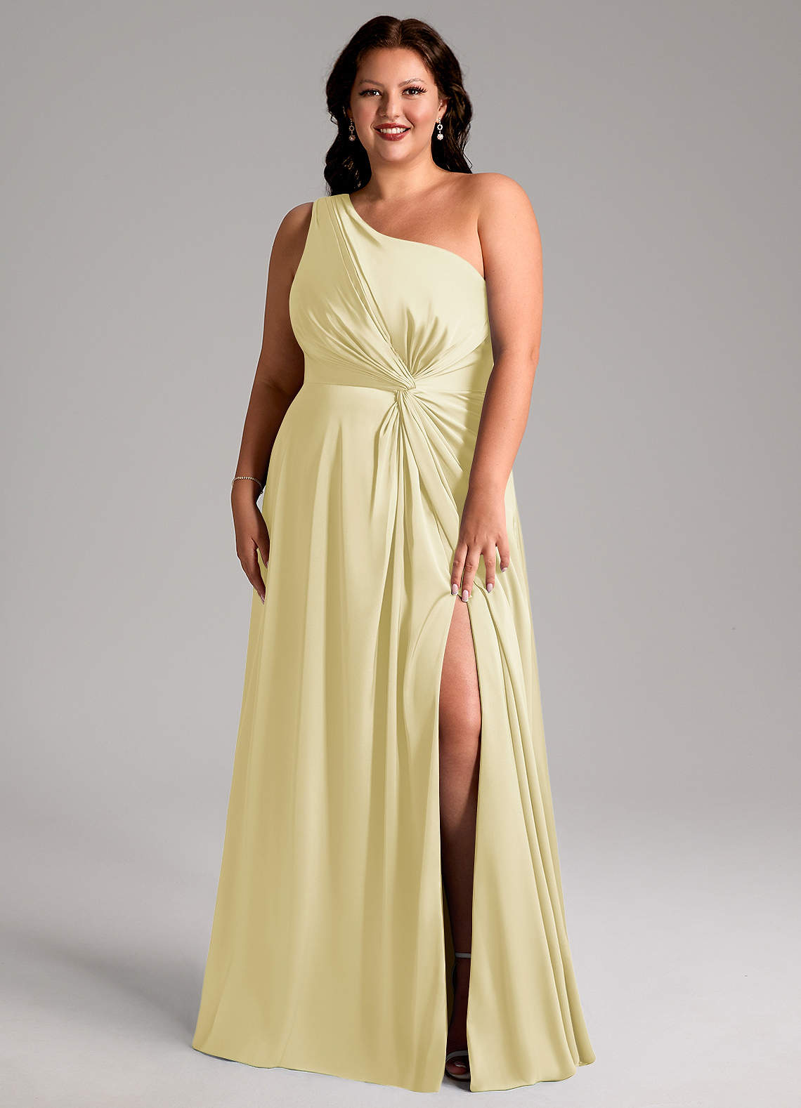 Azazie Brooke Robes de demoiselle d'honneur Robe Trapèze en Satin extensible Une épaule Sorbet Citron image1