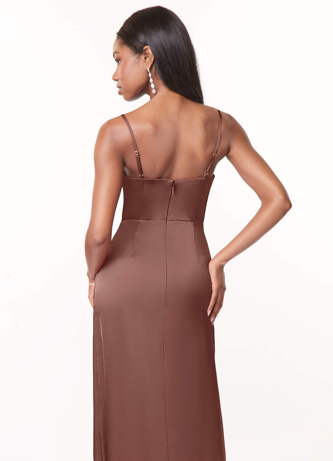Azazie Maci Vestidos de madrinha de casamento Vestido Café Expresso de Cetim elástico de Linha A com Plissado image3
