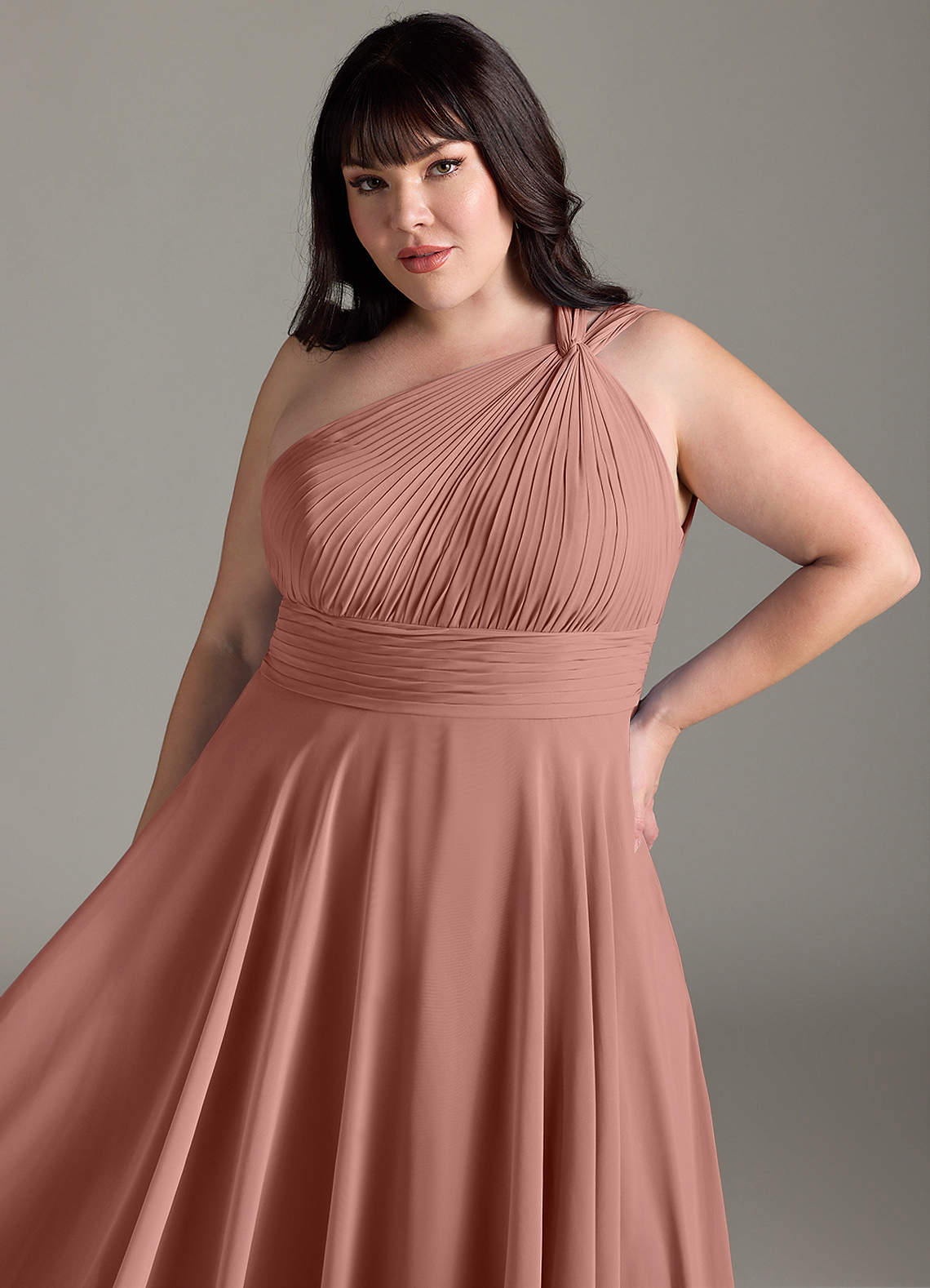 Azazie Charlize Robes de demoiselle d'honneur Robe Trapèze en Mousseline de soie Ue épaule Rose De Cèdre image11