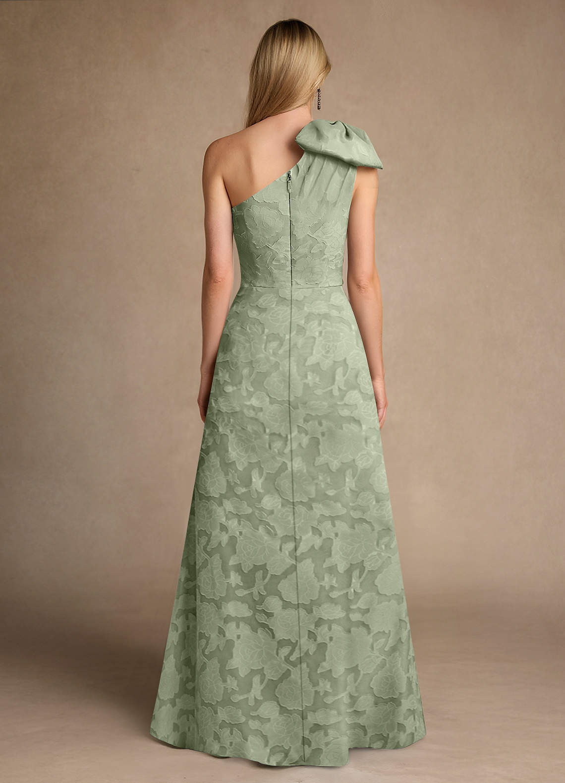Azazie Easton vestidos de madre de la novia Vestido de Agave de Devorado Floral de Princesa con Hombro unilateral image1