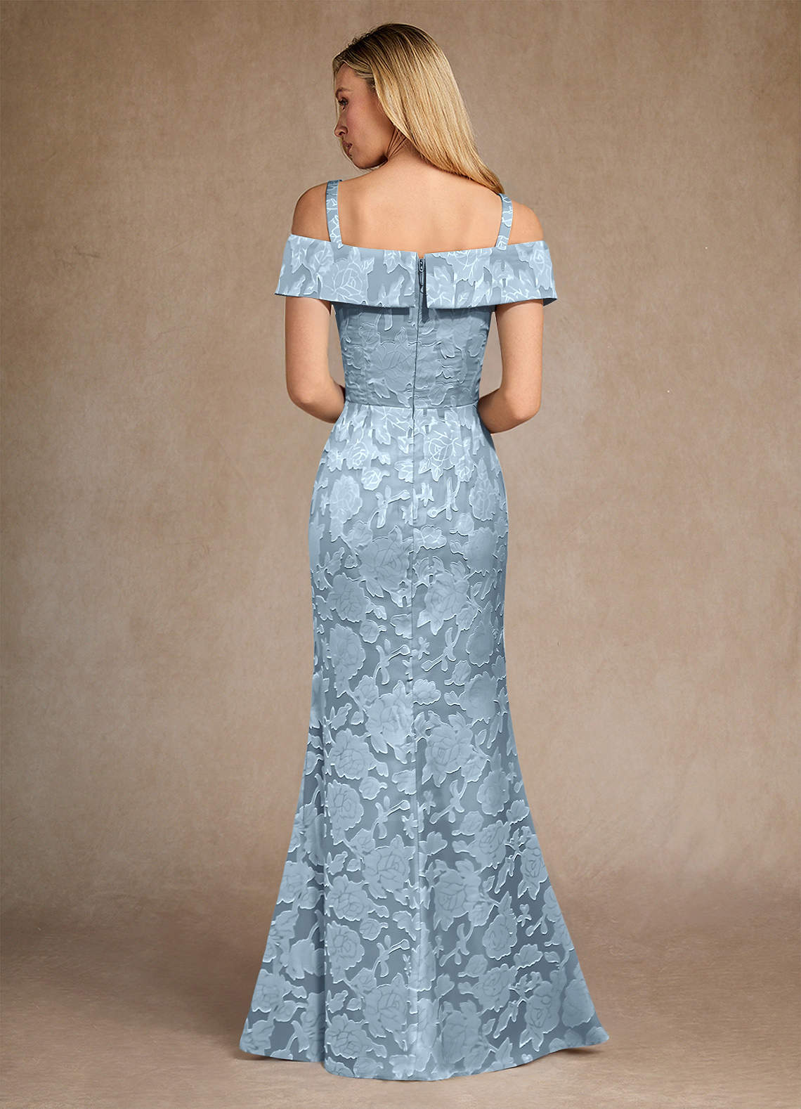Azazie Canton Abiti per la Madre della Sposa Abito Sirena in Burnout Floreale a Spalla Scoperta Azzurro image3