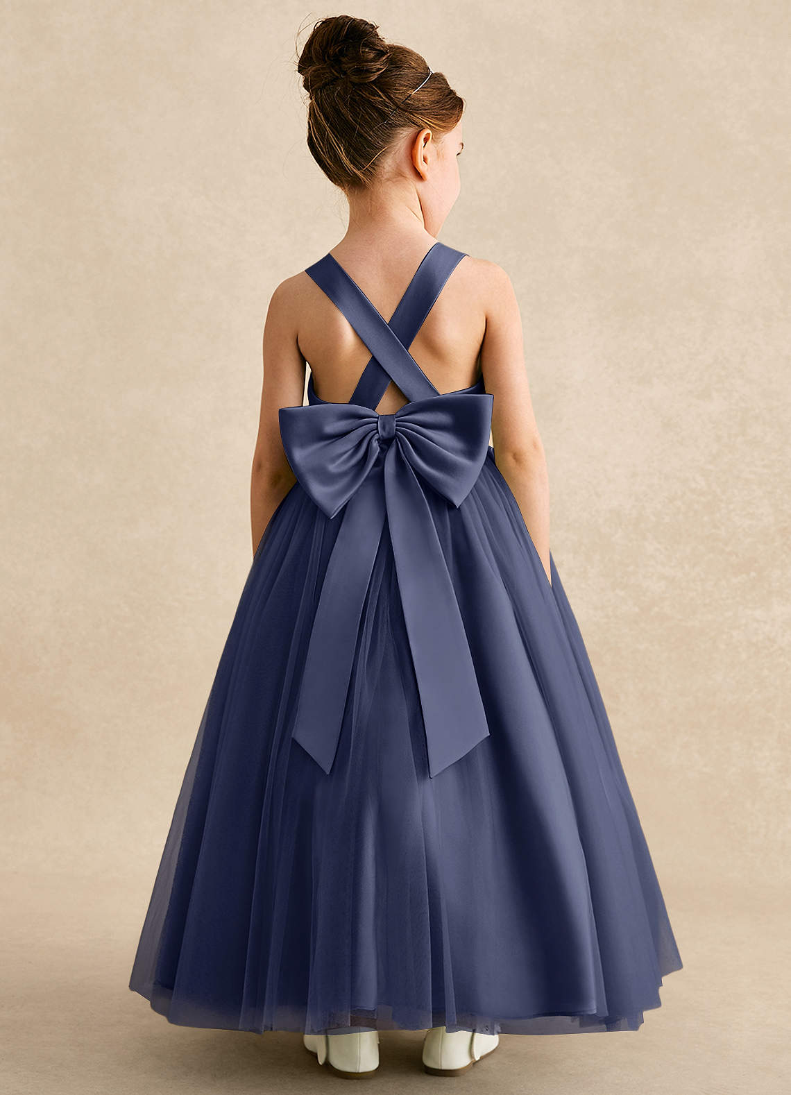 Azazie Peanut Robe Demoiselle D'honneur Fillette Robe Trapèze en Tulle Bretelle Bleu Orageux image1