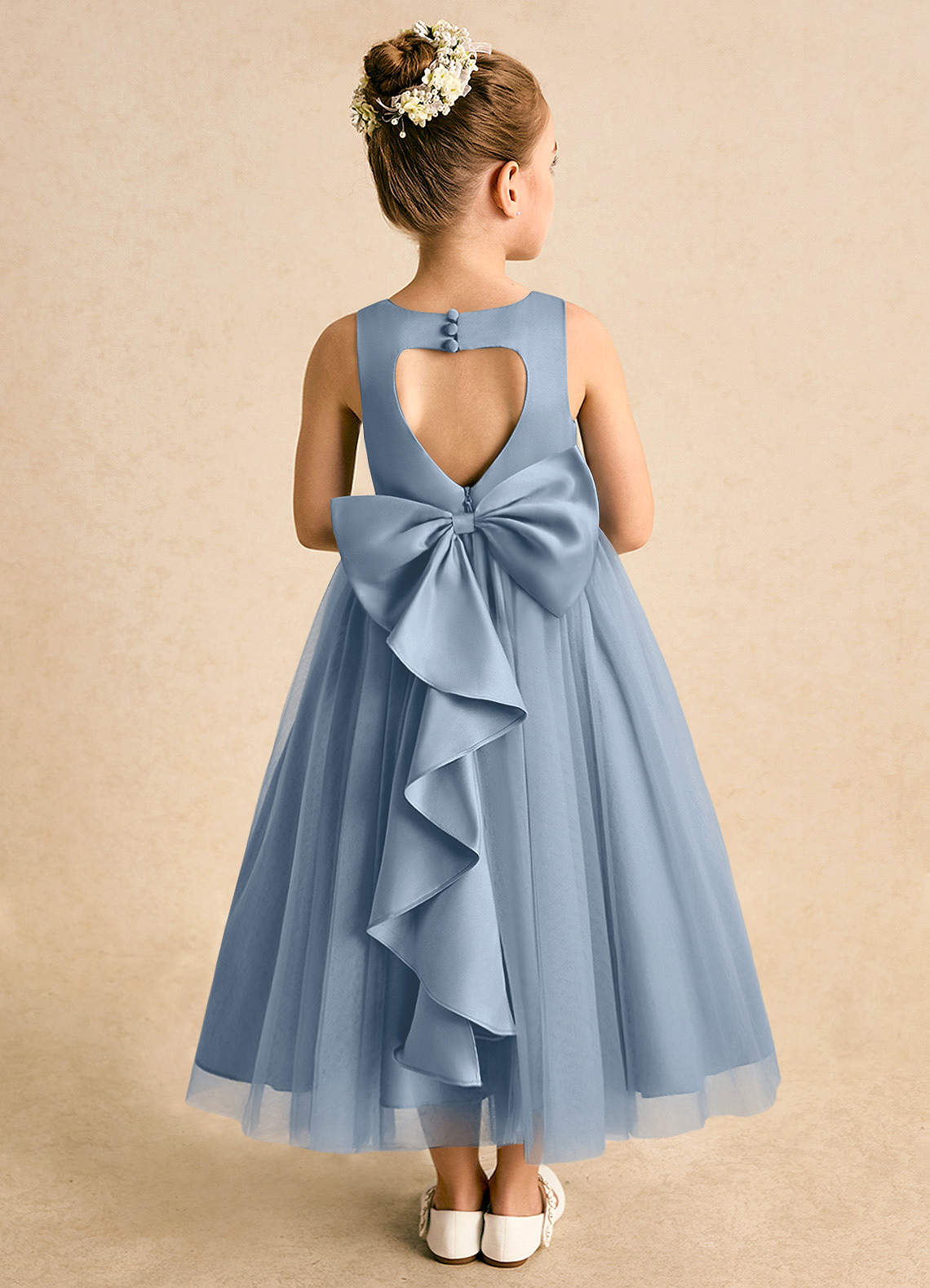 Azazie Solia Robe Demoiselle D'honneur Fillette Robe Princesse en Tulle Arc Bleu Poussiéreux image1