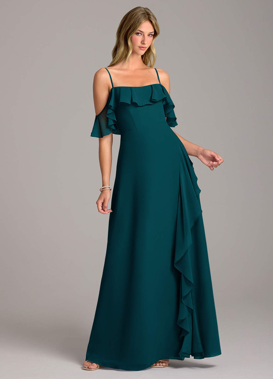 Azazie Aubrie Jurken voor bruidsmeisjes Jurk van Chiffon met A-Lijn Off the Shoulder Pijnboom image1