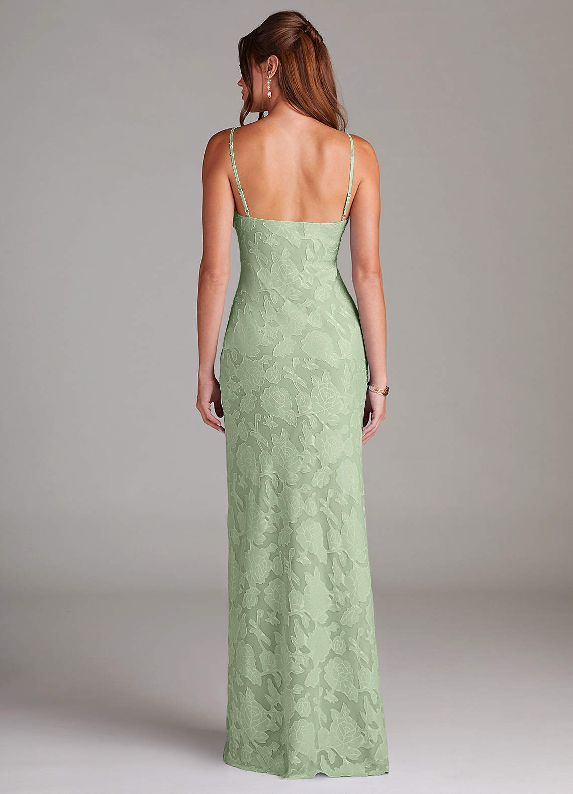 Azazie Tianna Robes de demoiselle d'honneur Robe Fourreau en Blumen-Burnout Dentelle Vert Sauge image1