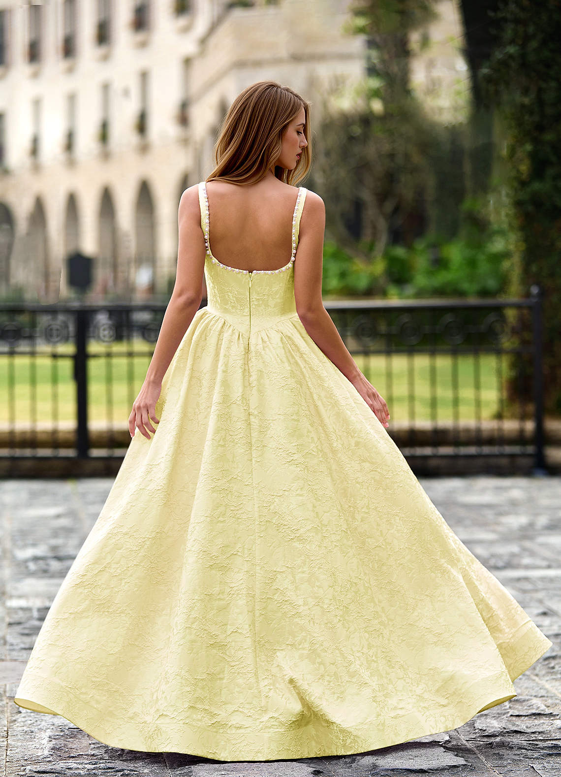 Thyme Jaune Robe de bal trapèze à fleurs 3D image1