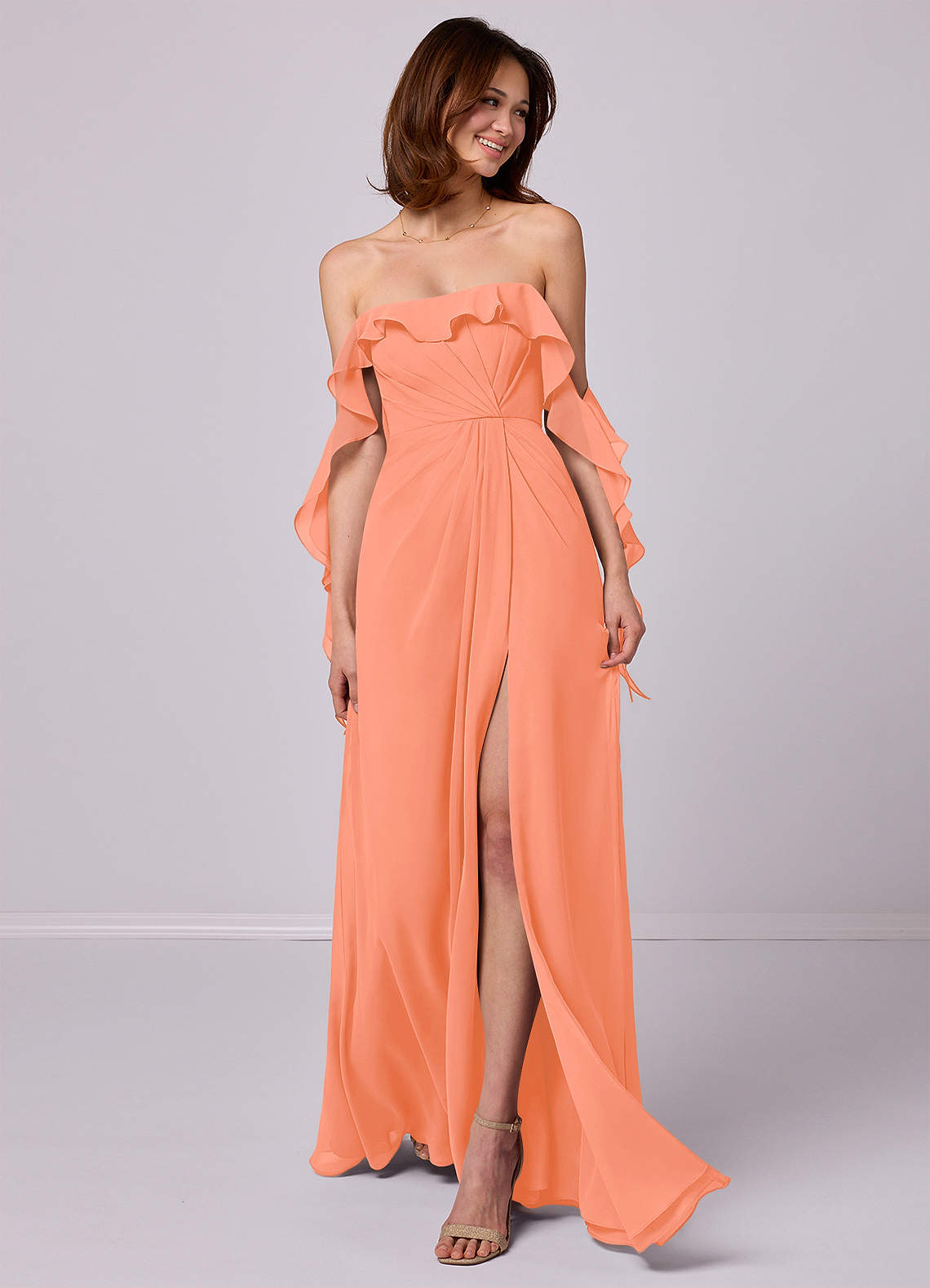 Barbie ♥ Azazie Robes de demoiselle d'honneur Robe Trapèze Convertible en Mousseline de soie Épaule décolletée Coucher De Soleil image1