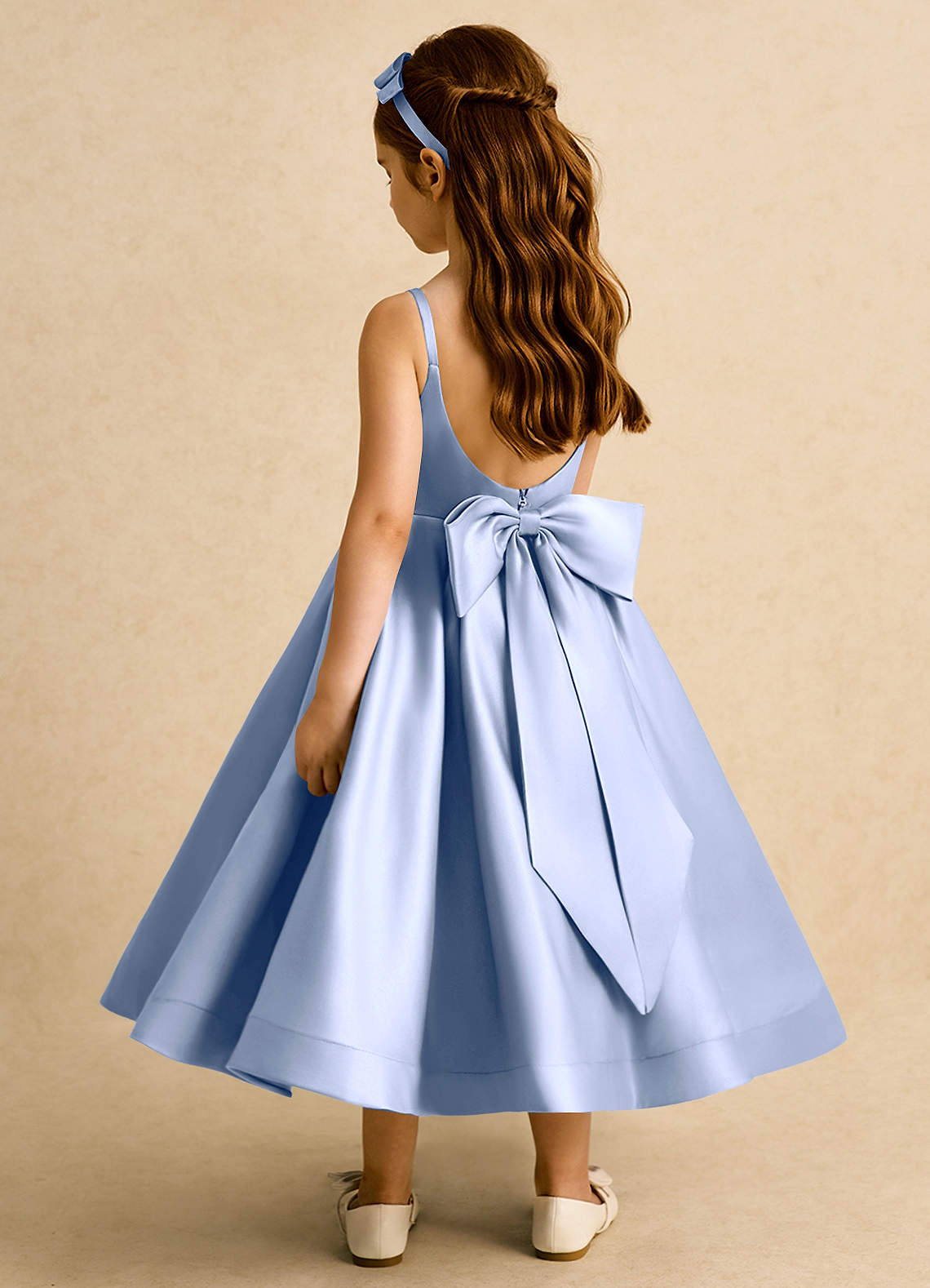 Azazie Babs Abiti da Ragazza di Fiori Abito Principessa in Raso Opaco Plissettato Ghiaccio image1