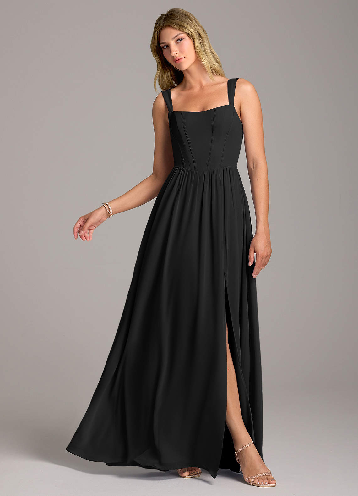 Azazie Rosaline Abiti da Damigella Abito A-Line in Chiffon Spacco Laterale Nero image1