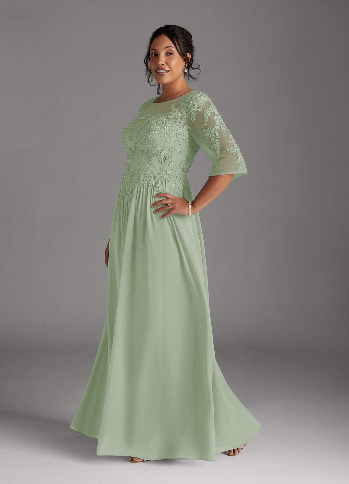 Azazie Mirielle vestidos de madre de la novia Vestido de Salvia Polvorienta de Gasa de Corte En A con Encaje Scoop image9