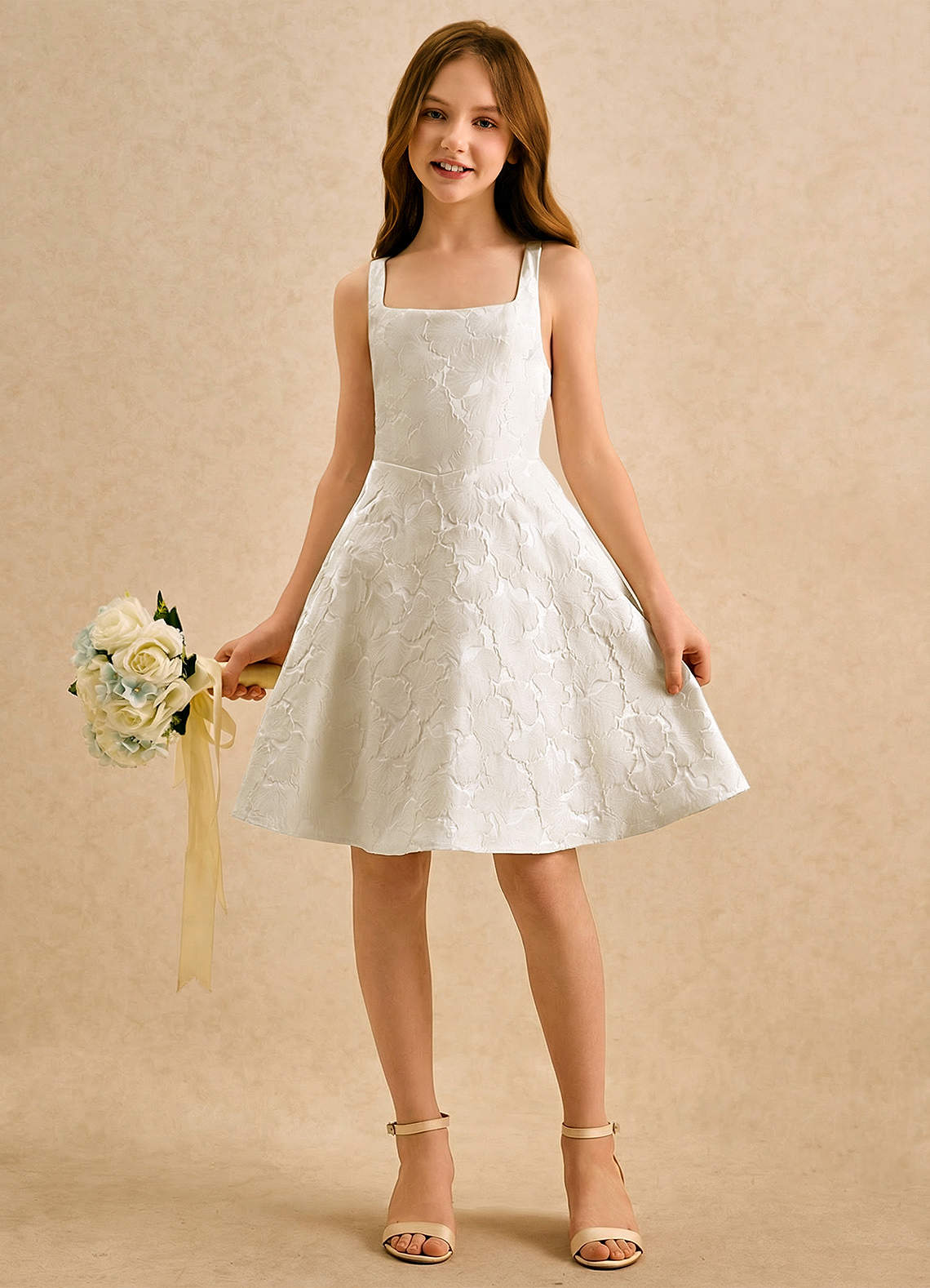 Azazie Peppy Girls Formal vestidos de niña de las flores Vestido de Blanco Francés de Jacquard Floral de Corte en A con Lazo image3