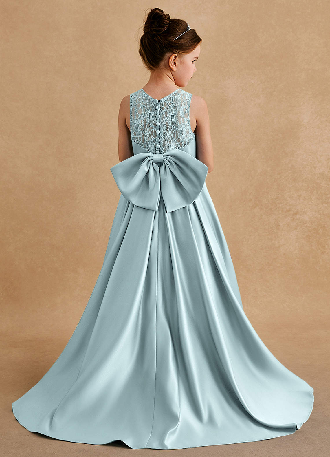 Azazie Sammy Blumenmädchenkleider A-Linie Spitze Matte Satin Kleid Nebel image1