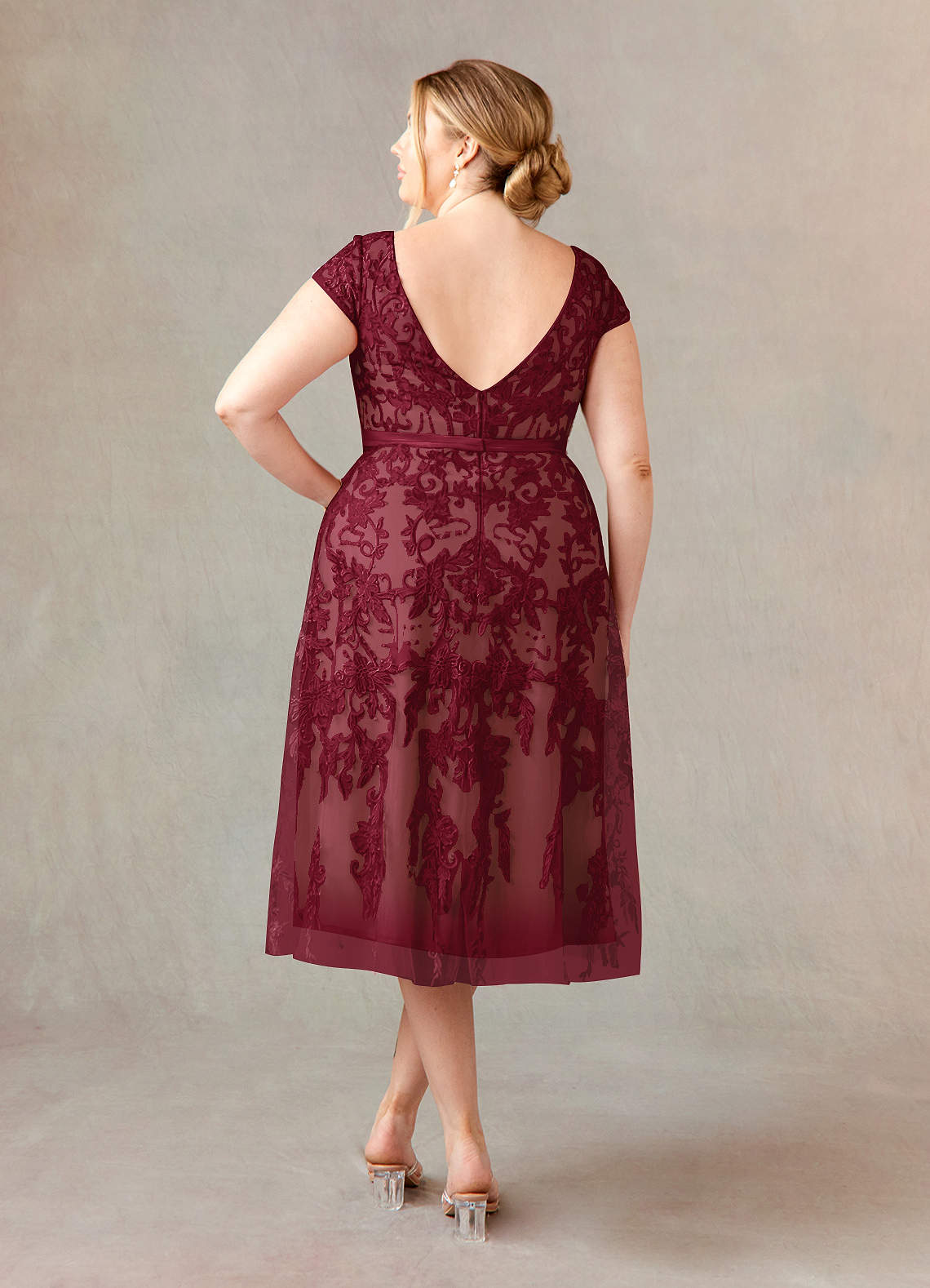 Azazie Sanna At-home Try On Dresses Burgundy Champagne A-Line Scoop Lace Tulle Dress image7