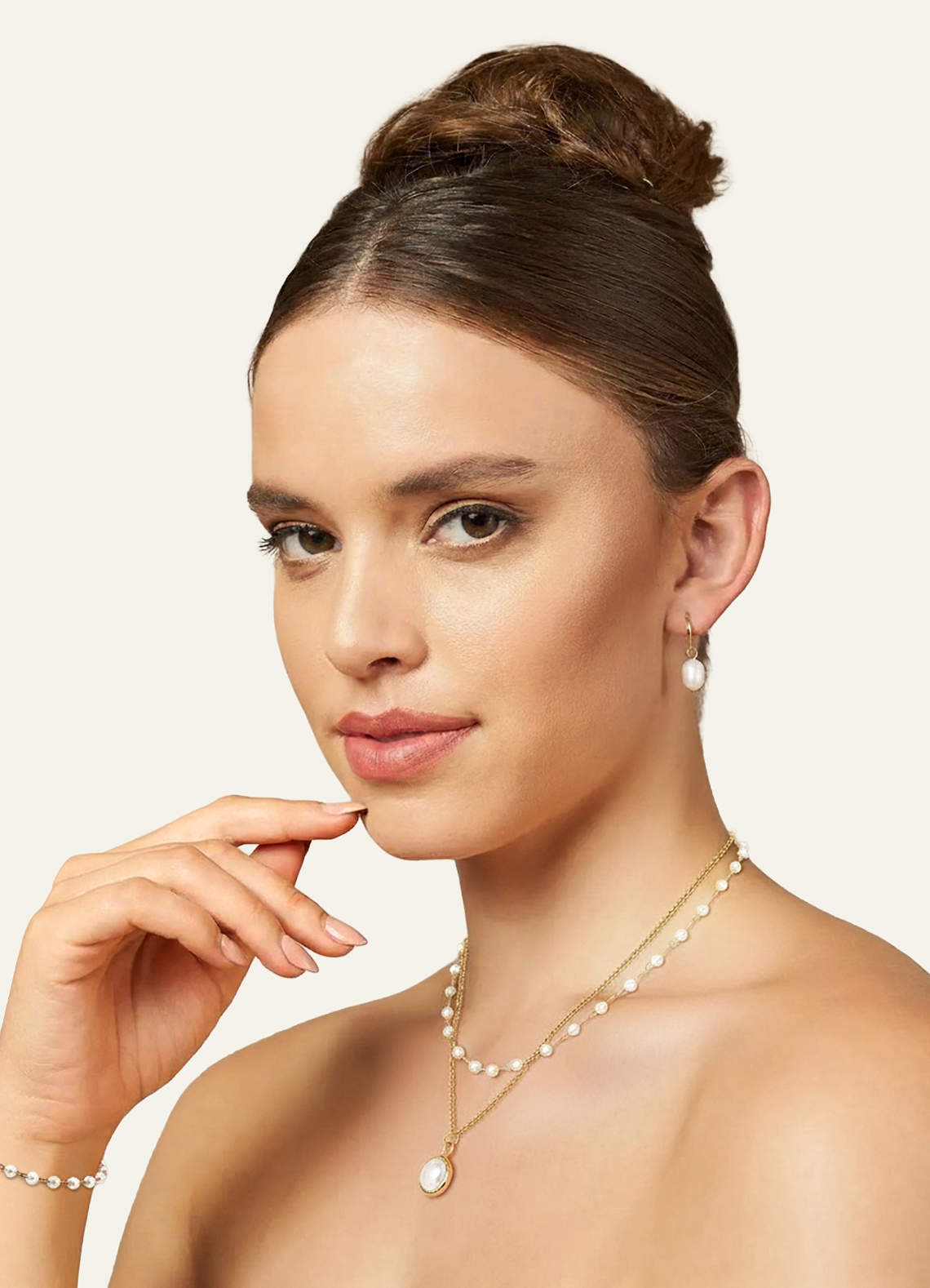 front Bleeker Pearl Set